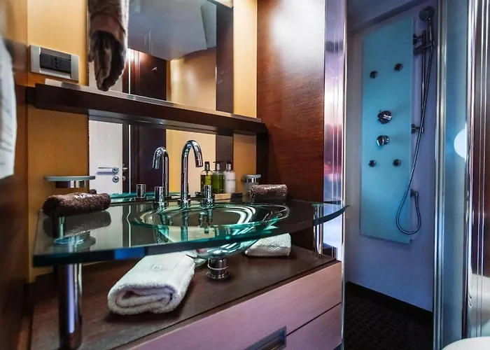 Nami - Luxury Yacht * هلسنكي